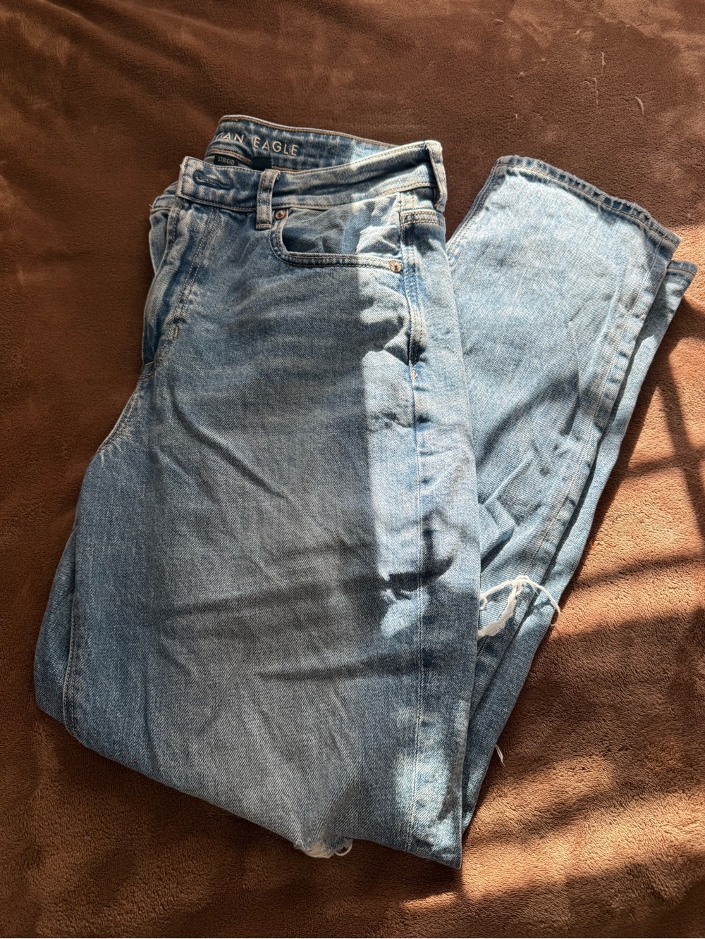 American Eagle Mom Jean